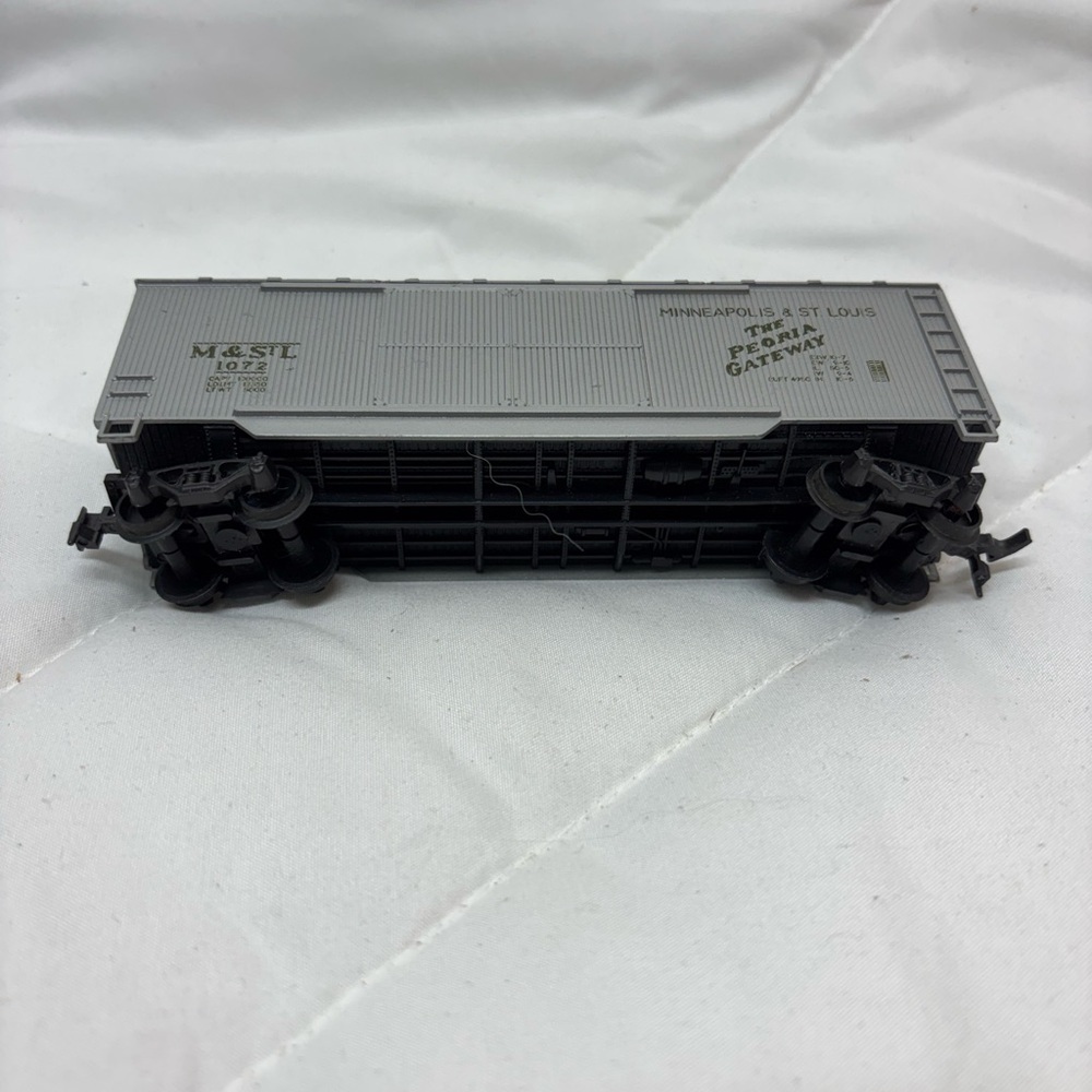 Model Power HO Scale Minneapolis & St. Louis, The Peoria Gateway Box Car. - Picture 4 of 5